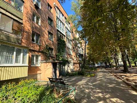 квартира за адресою Івана Мазепи вул. (Калініна), 17
