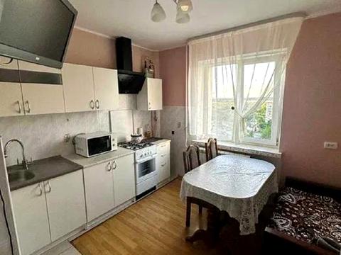 квартира за адресою Богдана-Ігора Антонича вул., 5