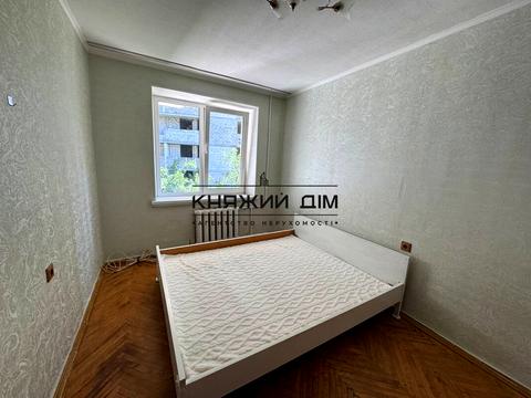 квартира за адресою Лобачевського пров., 2