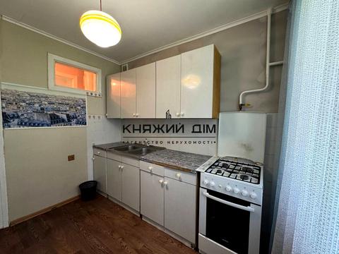 квартира за адресою Лобачевського пров., 2