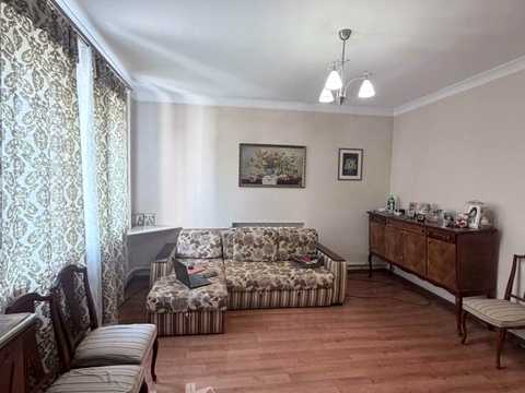 будинок за адресою Молодіжна, 46