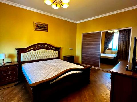 квартира за адресою Жупанатська пл., 1