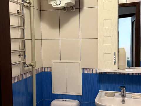 квартира за адресою Михайла Лушпи просп. (Космонавтів), 15