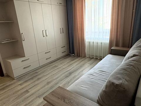 квартира за адресою Михайла Лушпи просп. (Космонавтів), 15