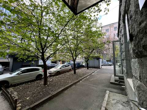 коммерческая по адресу Владимирская ул., 69