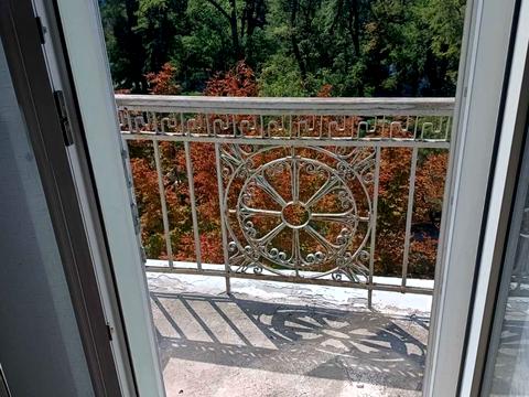 квартира за адресою Дмитра Яворницького просп. (Карла Маркса), 30