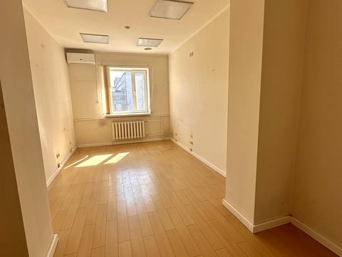 комерційна за адресою Деревообробна вул., 3В