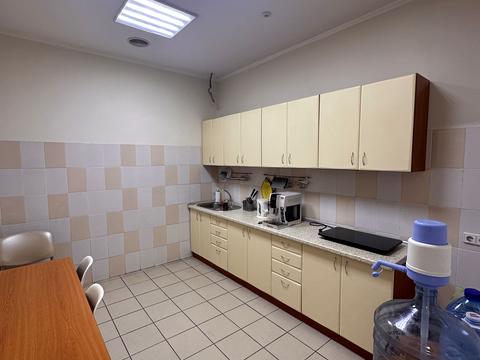 комерційна за адресою Деревообробна вул., 3В