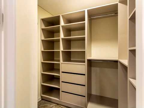 квартира по адресу Романа Левицкого ул., 4