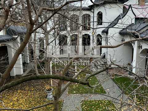 дом по адресу Редутная ул.