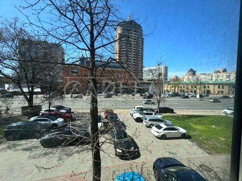 коммерческая по адресу Леси Украинки бульв., 23