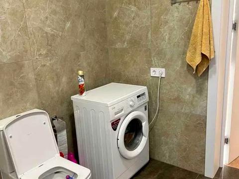 дом по адресу Леся Курбаса ул.