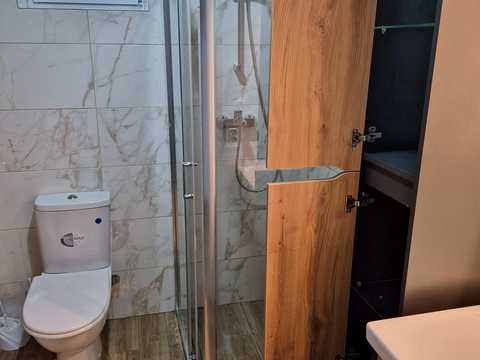 будинок за адресою Климента Квітки вул. (Макаренка)