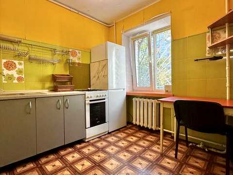 квартира по адресу Уинстона Черчилля ул. (Красноткацкая), 20