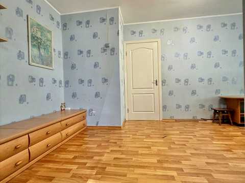 квартира по адресу Уинстона Черчилля ул. (Красноткацкая), 20