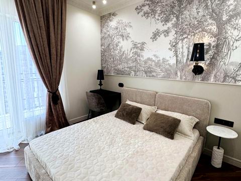 квартира за адресою Краснова вул., 1-Б