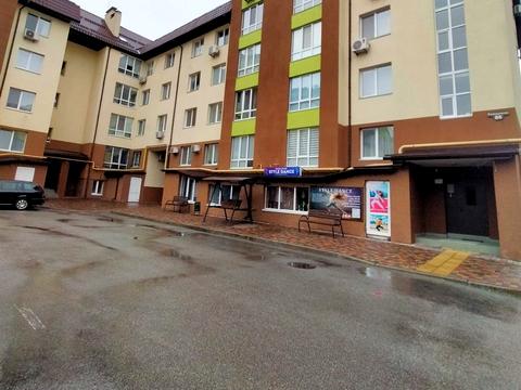 комерційна за адресою Райдужна вул., 86