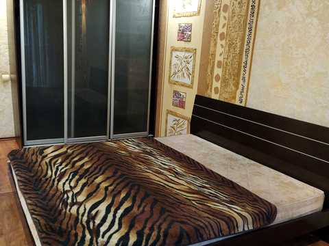 квартира за адресою Валентинівська вул. (Блюхера), 23е