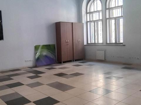 комерційна за адресою Харків, Донця-Захаржевського вул., 1/3