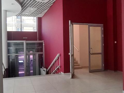 комерційна за адресою Харків, Донця-Захаржевського вул., 1/3