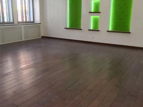 комерційна за адресою Харків, Донця-Захаржевського вул., 1/3