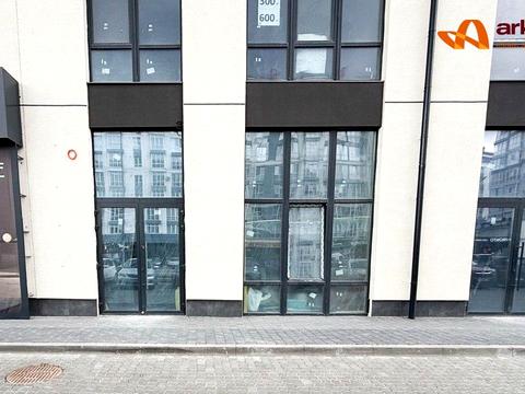 комерційна за адресою Приозерна вул., (Будинок 33)