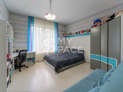 квартира за адресою Київ, Успішна вул., 18
