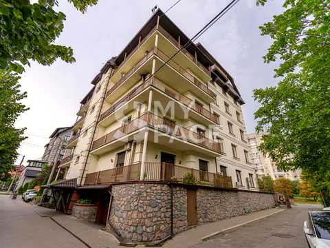 квартира за адресою Київ, Успішна вул., 18