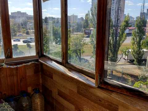 квартира за адресою Київ, Братиславська вул., 18