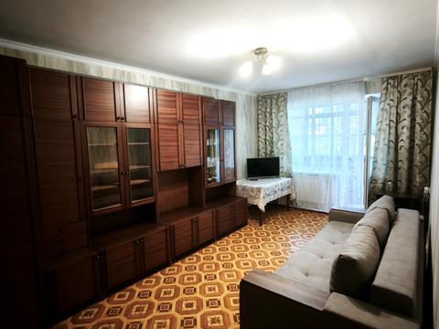 квартира за адресою Зодчих вул., 70