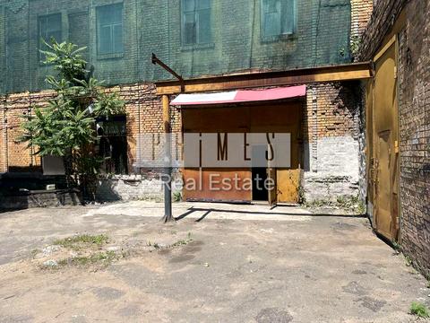 комерційна за адресою Будіндустрії вул., 15