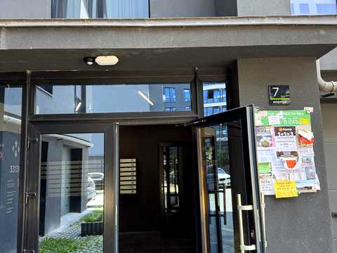 квартира за адресою Хіміків вул., 28 к16-18