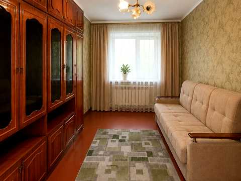 квартира за адресою Космонавтів вул., 33