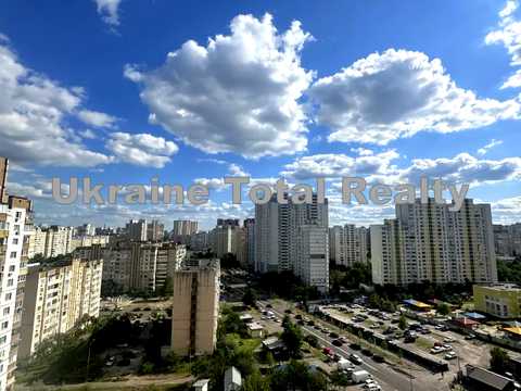 квартира по адресу Драгоманова ул., 1-А