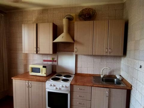 квартира за адресою Новодарницька вул., 6