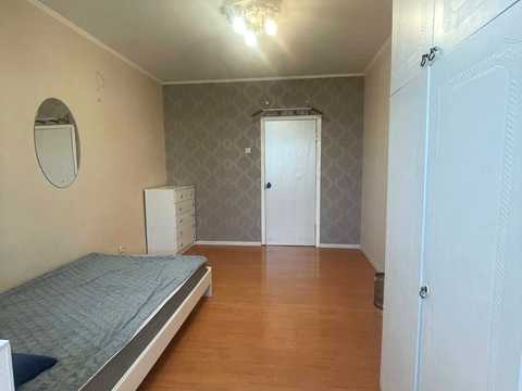 квартира по адресу Академика Глушкова просп., 33