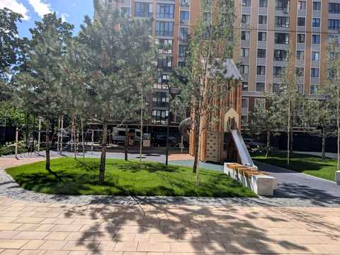 комерційна за адресою Миколи Шудрі вул. (8 Березня), (Будинок)