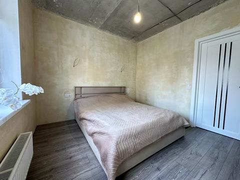 квартира по адресу Олександра Олеся ул., 19