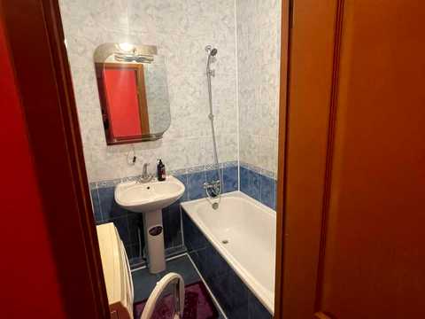 квартира за адресою Рівне, Кулика і Гудачека вул. (Макарова), 10
