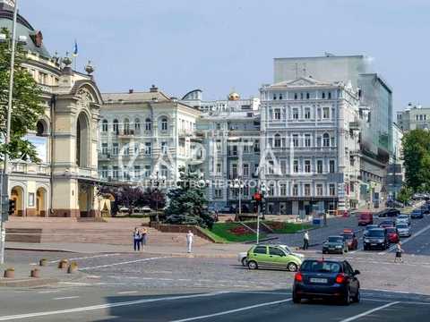 комерційна за адресою Київ, Володимирська вул., 48-А