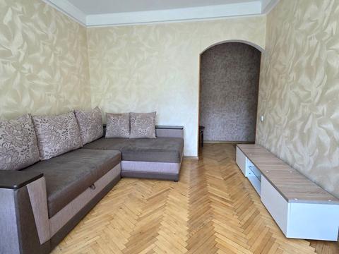 квартира по адресу Голосеевский просп. (40-летия Октября), 122к1