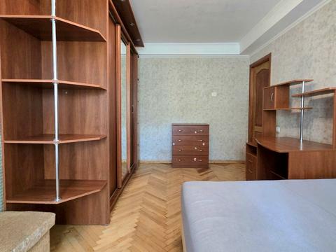 квартира по адресу Голосеевский просп. (40-летия Октября), 122к1