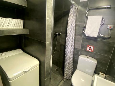 квартира за адресою Марка Кропивницького пл., 1