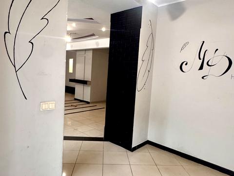комерційна за адресою Рівне, Степана Бандери вул., 59