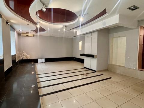 комерційна за адресою Рівне, Степана Бандери вул., 59
