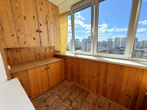 квартира по адресу Ревуцкого ул., 36/2