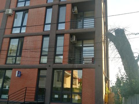 комерційна за адресою Педагогічна вул., 34