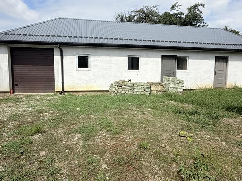 будинок за адресою с. Братківці, Петракова