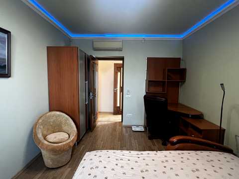 квартира за адресою Салютна вул., 1-Б