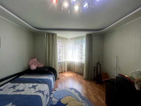 квартира за адресою Салютна вул., 1-Б
